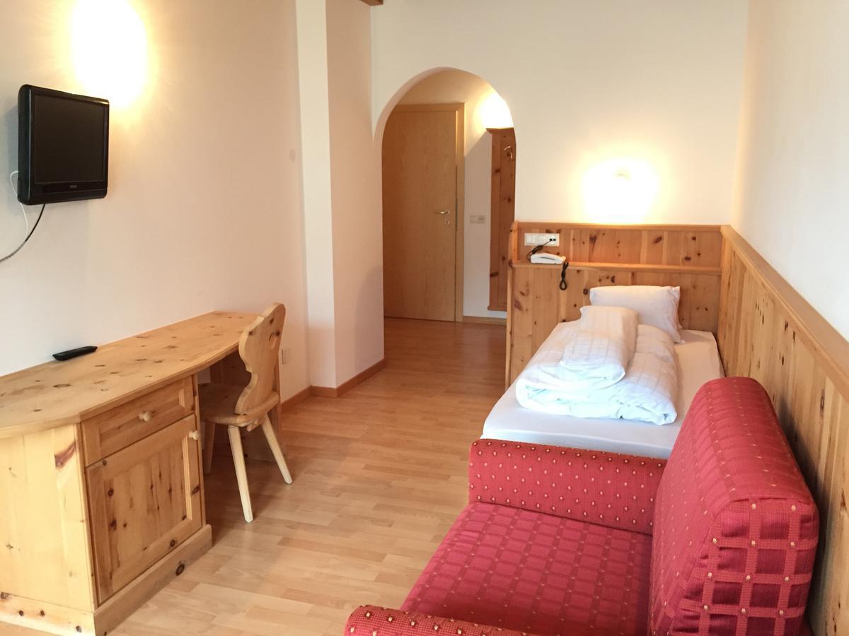 Hotel Puetia Antermoia Bagian luar foto