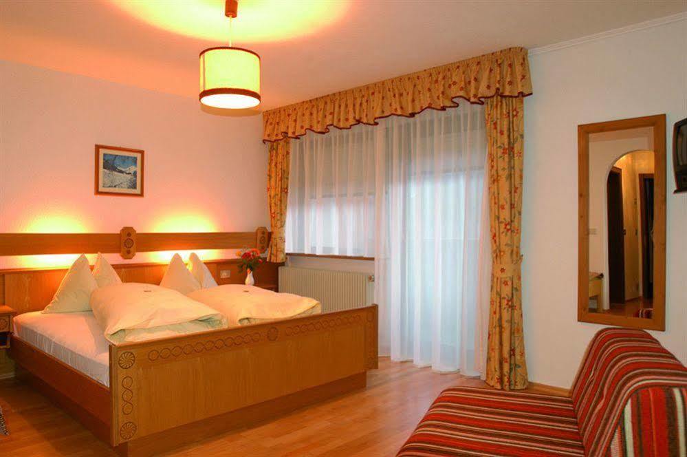Hotel Puetia Antermoia Bagian luar foto